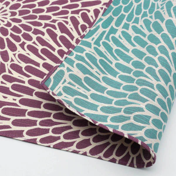 Furoshiki Réversible - Chrysantheme Mauve & Bleu, 104x104cm - Image 2