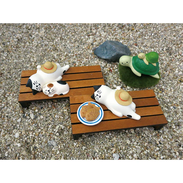 Mini Figurine Chat Hachi Ware - Napping - Image 2