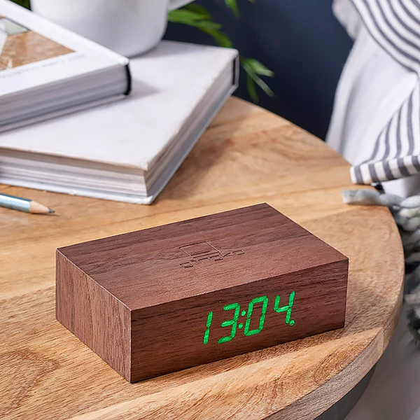 REVEIL FLIP CLICK CLOCK - BOIS NOYER - Image 2