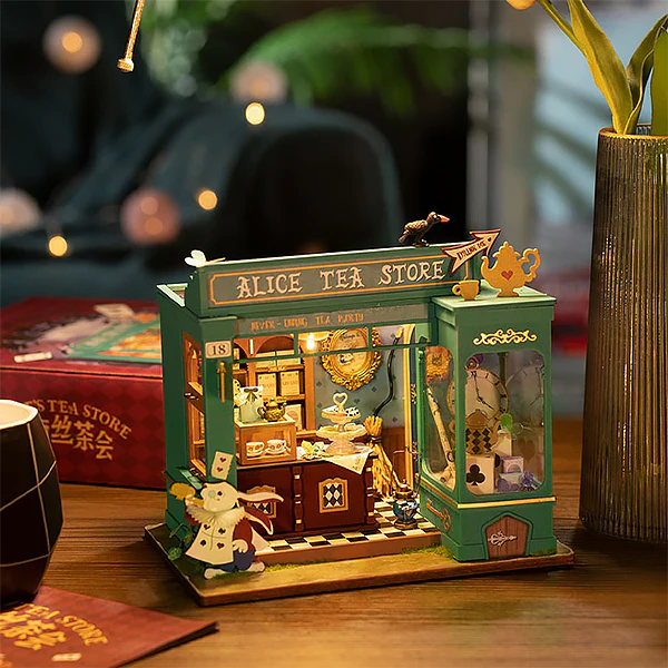 Rolife Alice's Tea Store - Maison Miniature, 136pcs (DG156) - Image 3