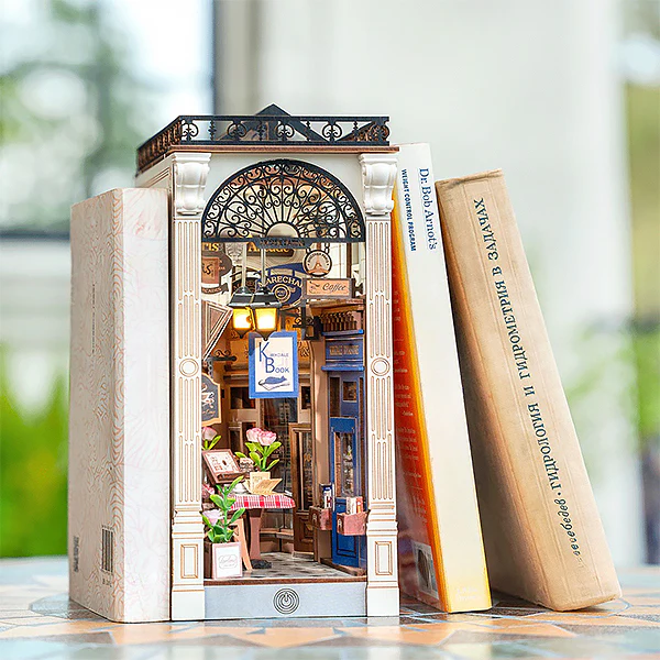Rolife Arcade Dating - DIY Book Nook, 148pcs (TGB10-B)