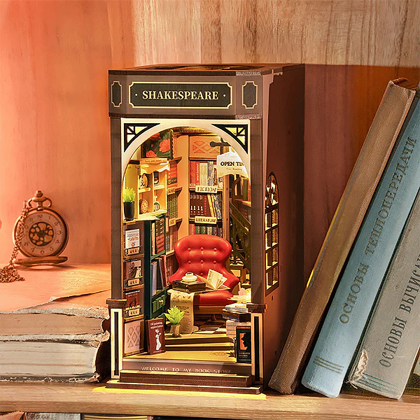 Rolife Bookstore - DIY Book Nook, 194pcs (TGB07-B) - Image 3