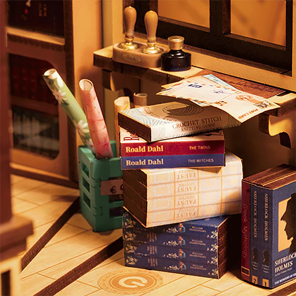 Rolife Bookstore - DIY Book Nook, 194pcs (TGB07-B) - Image 5