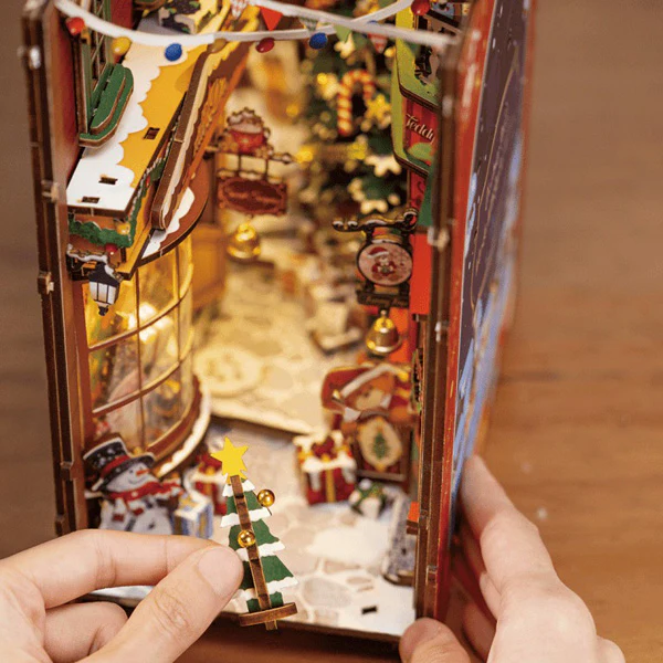 Rolife Christmas Street - Diy Book Nook, 289pcs (TGC06) - Image 4