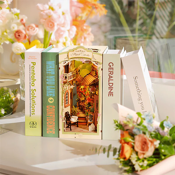 Rolife Floral Corner - DIY Book Nook, 164pcs (TGB09) - Image 3