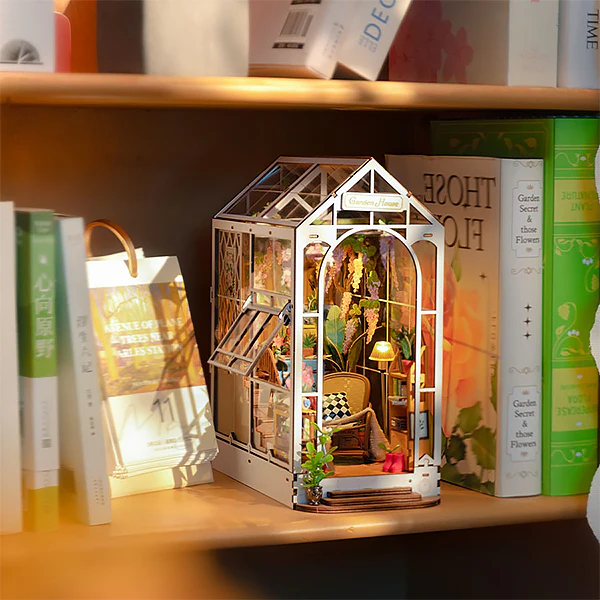 Rolife Garden House - DIY Book Nook, 176pcs (TGB06) - Image 4