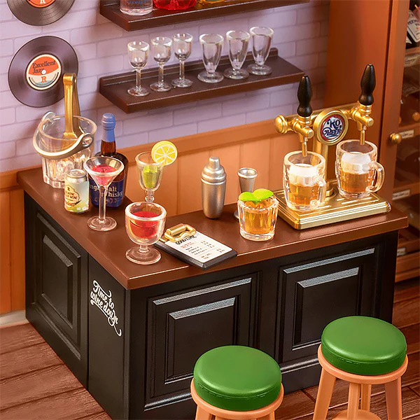 Rolife Leisurely Cheers Bar - Maison Miniature, 142pcs (DW012) - Image 3
