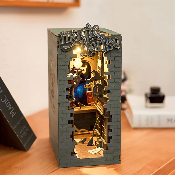 Rolife Magic House - DIY Book Nook, 216 pcs (TGB03) - Image 2
