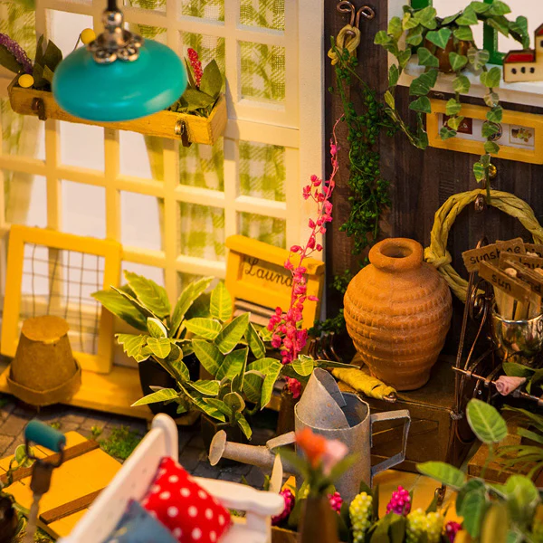 Rolife Miler's Flower House - Maison Miniature, 210pcs (DG104) - Image 5