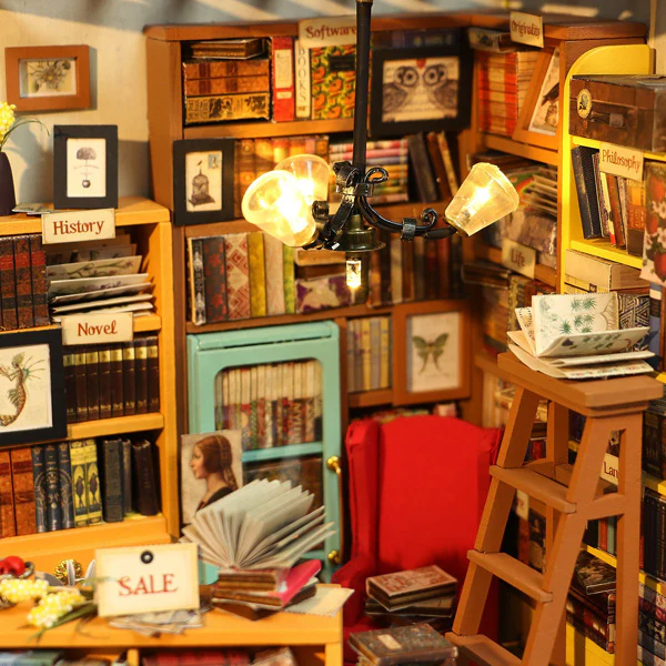 Rolife Sam's Study - Maison Miniature, 221pcs (DG102-A) - Image 3