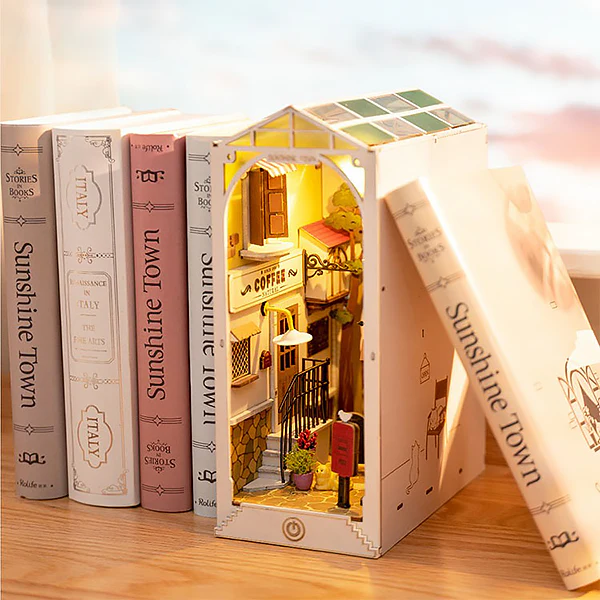 Rolife Sunshine Town - DIY Book Nook, 246 pcs (TGB02) - Image 6