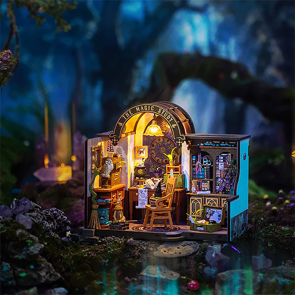 Rolife The Magic Study - Maison Miniature, 267pcs (DG166) - Image 2