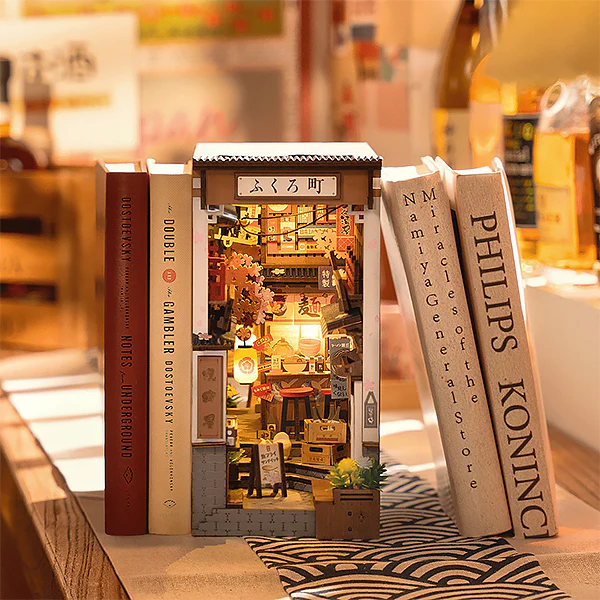 Rolife Wine Alley - DIY Book Nook, 249 pcs (TGB11) - Image 2