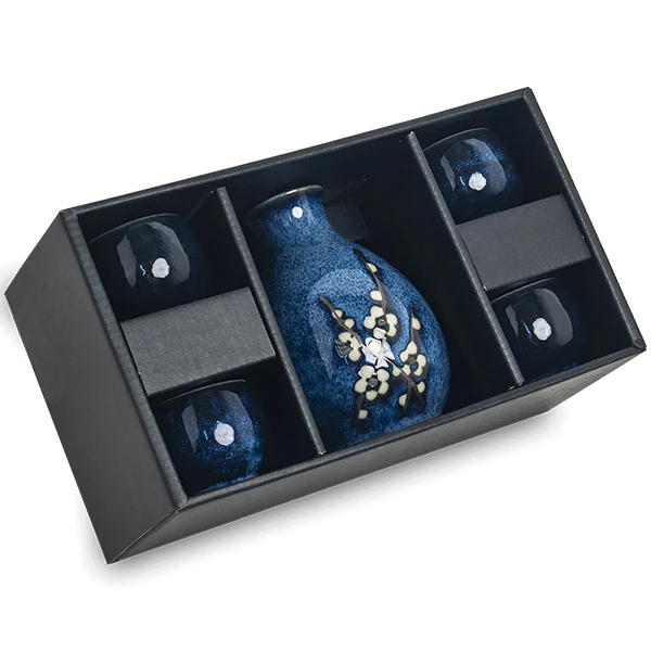 Set De Saké Minami - Bouteille + 4 Tasses à Saké - Image 2