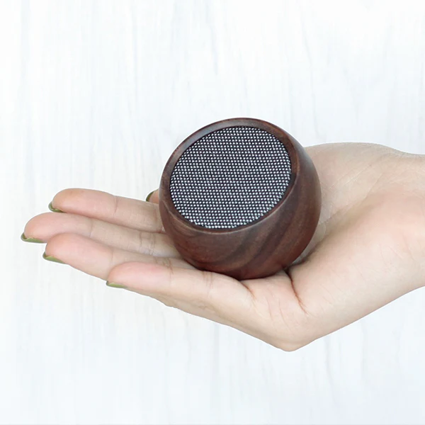 Tumbler Selfie Speaker - Enceinte Bluetooth Bascule en Bois, Noyer - Image 2